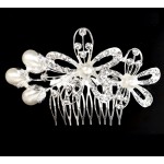 Accesoriu elegant pentru decor par AP024 Argintiu cu cristale si perle Accesoriu elegant pentru decor par AP024 Argintiu cu cristale si perle